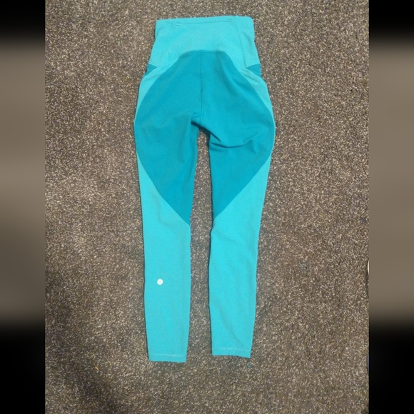 Lululemon leggings - Picture 4 of 4